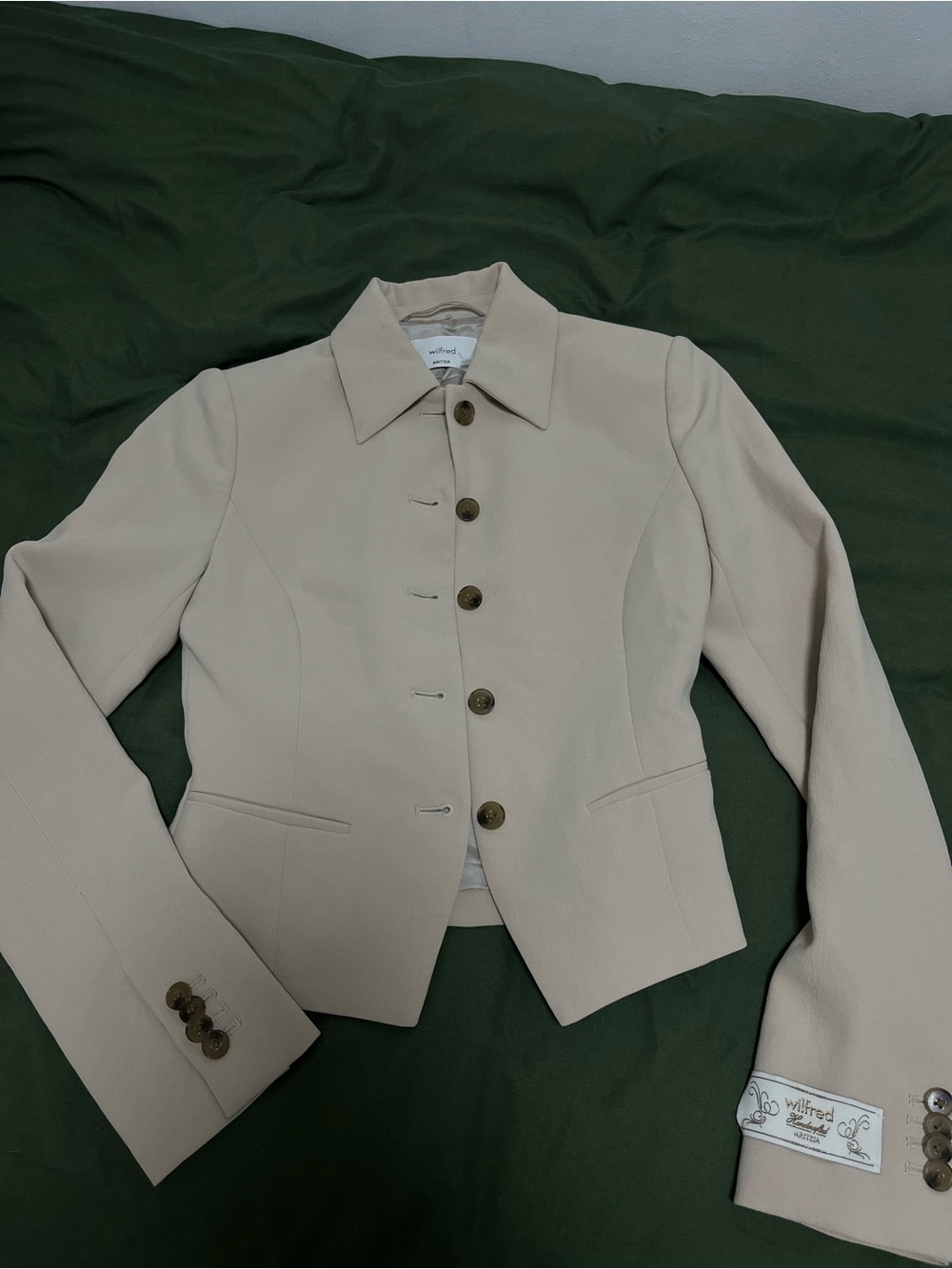 Wilfred Cream Tailored Button-Front Blazer